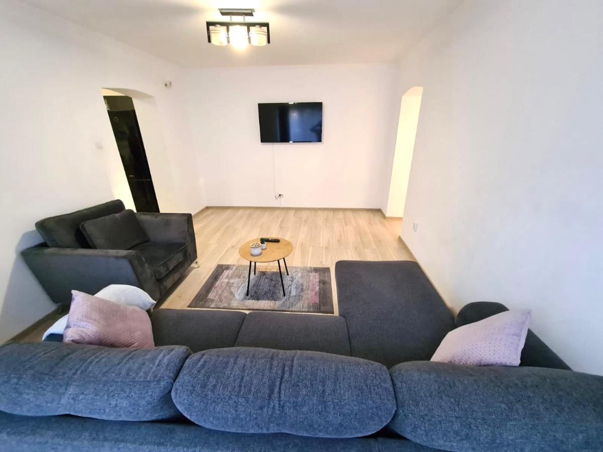 Star Apartments بايا ماري المظهر الخارجي الصورة